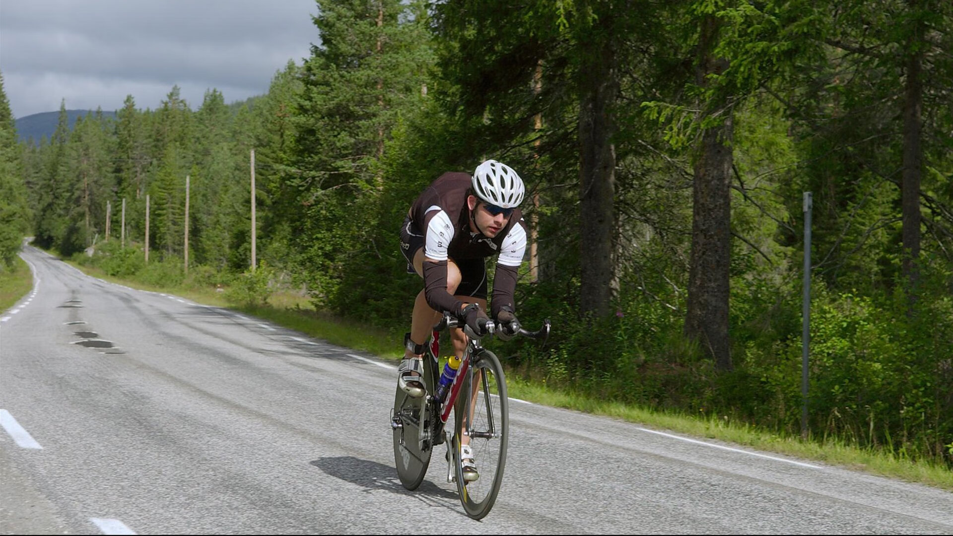 温网鏖战ATP总决赛,兹维列夫状态火热,新一代巨头的崛起之路