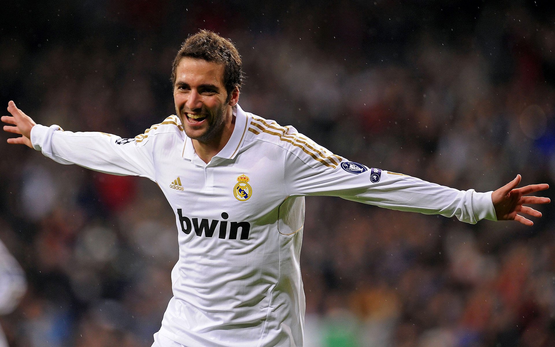 当波兰队轻取英格兰队,许昕如何统治全场